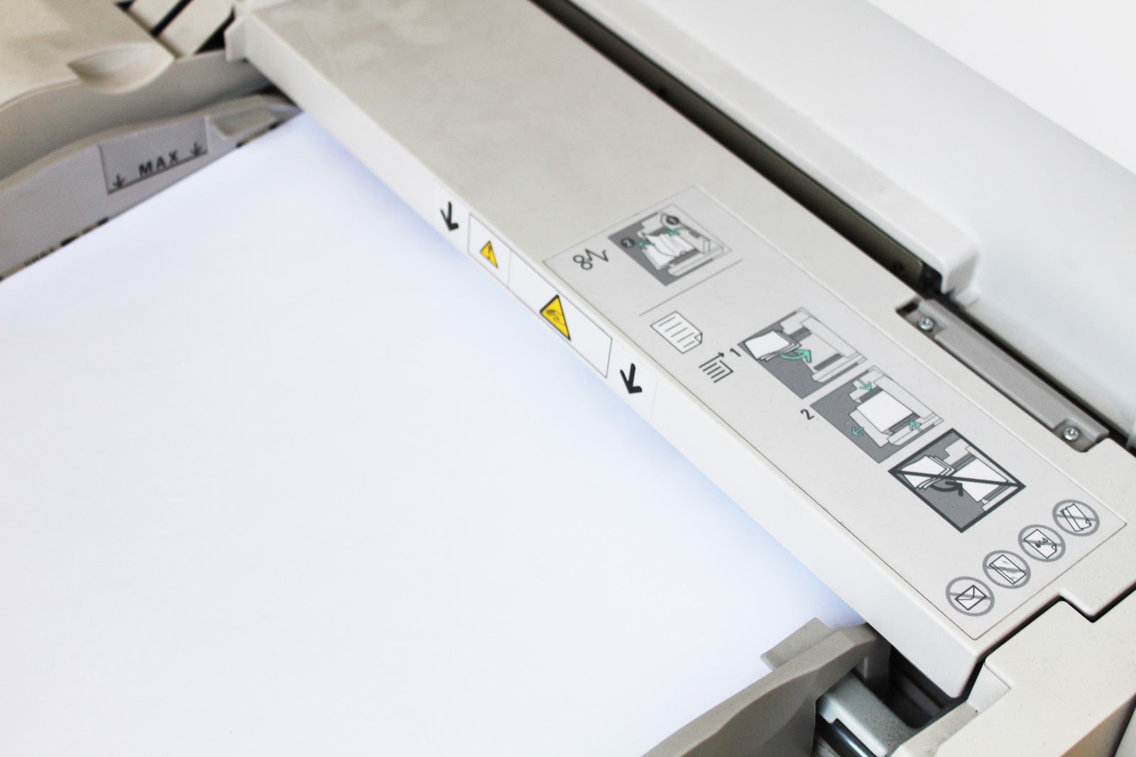Небольшие тиражи мы печатаем на промышленном цифровом принтере